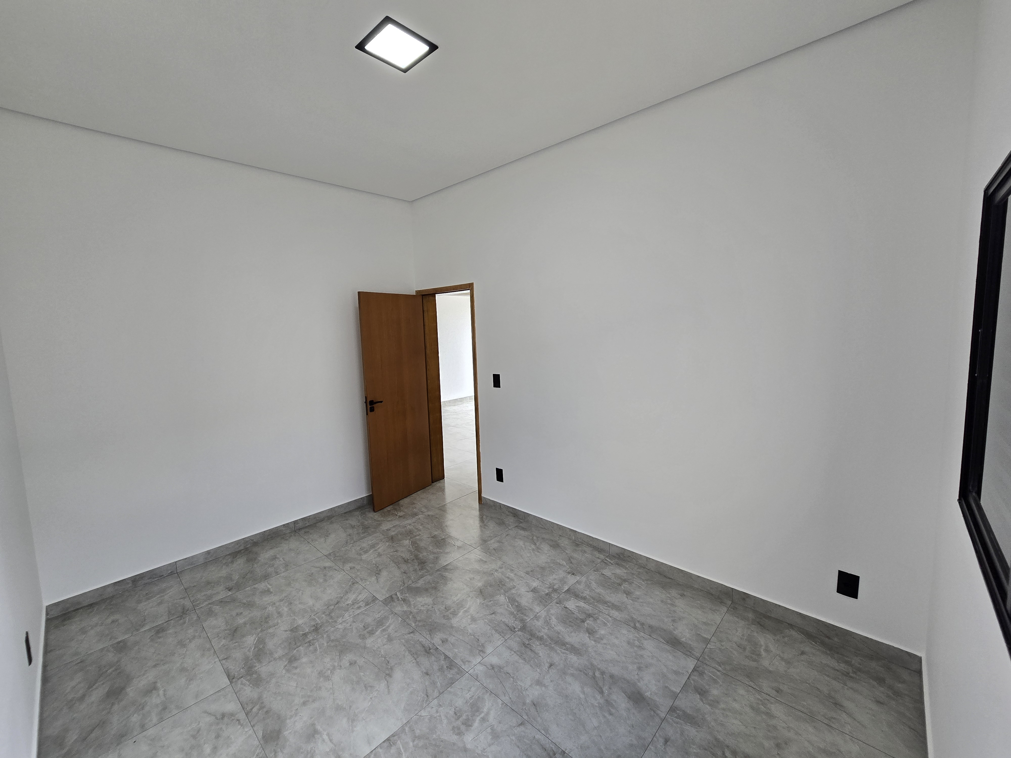 Quarto 2 — vista interna