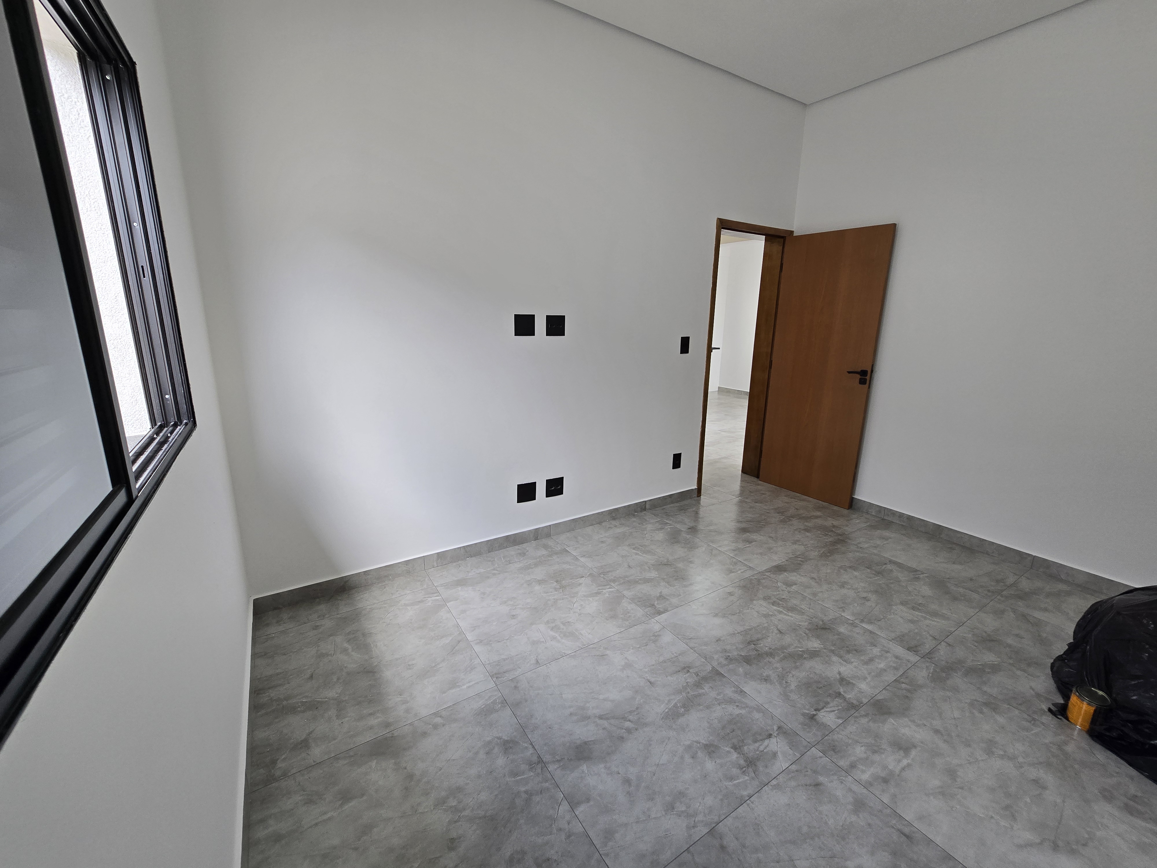 Quarto 1 — vista interna